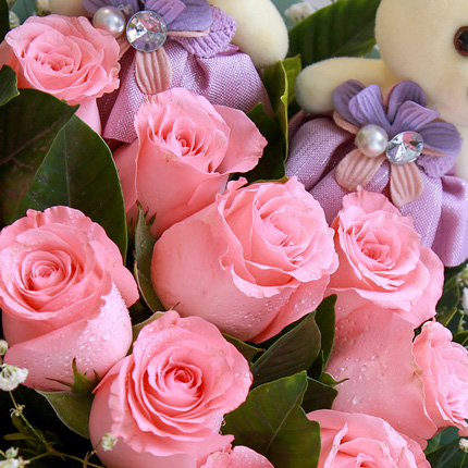 爱的期待-11枝粉玫瑰+一对小熊恋人花束