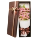 温暖牵挂-19朵粉色康乃馨，搭配黄莺送父母老师长辈花盒