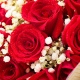 幸福滋味-33枝精品红玫瑰+白满天星