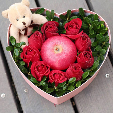 幸福平安-9枝红玫瑰+1个平安果+1只可爱小熊，绿叶丰满