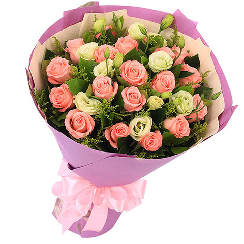温馨爱情-19枝粉玫瑰，搭配绿色洋桔梗、黄莺